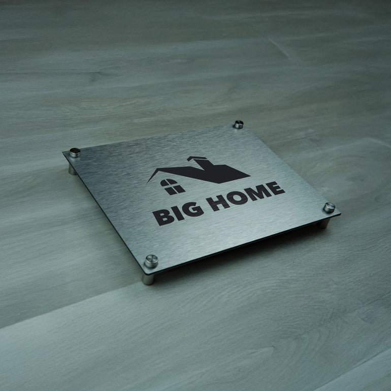 Brushed Aluminum